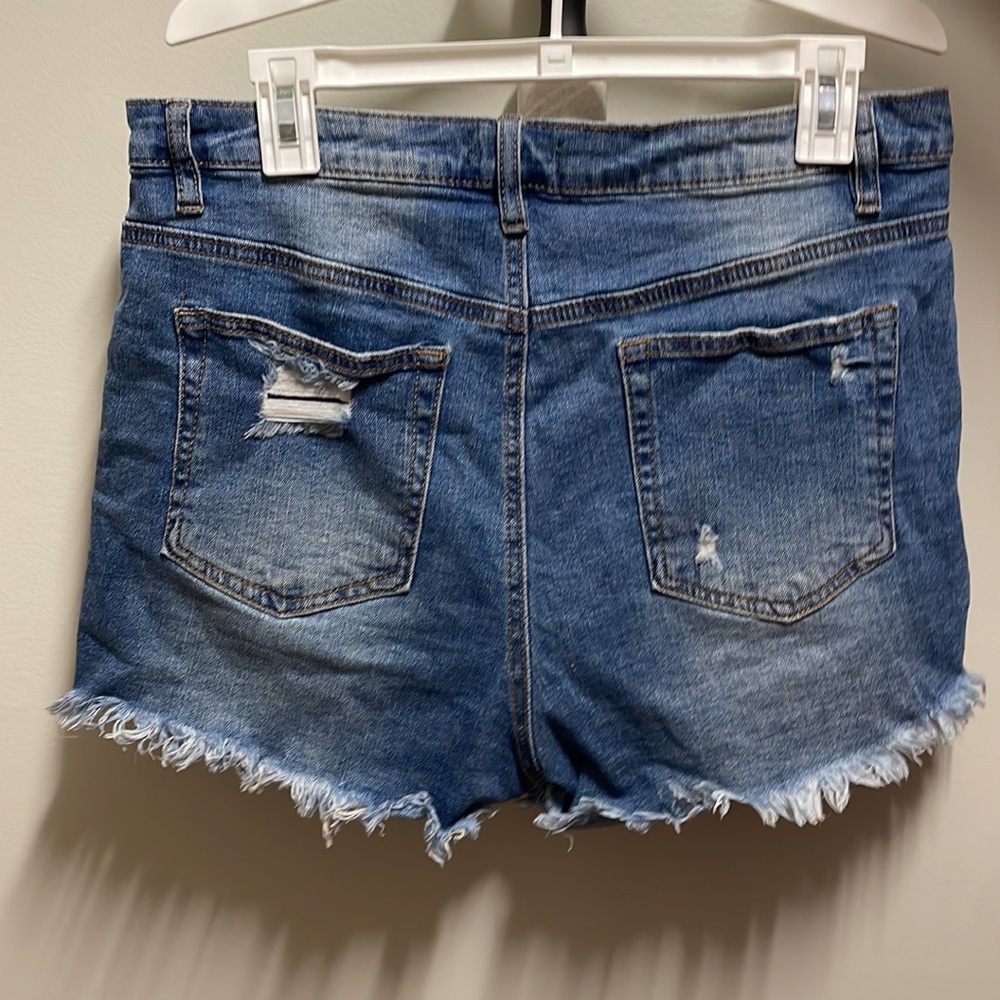 Distressed Hi Rise Jean Shorts - Picture 2 of 4